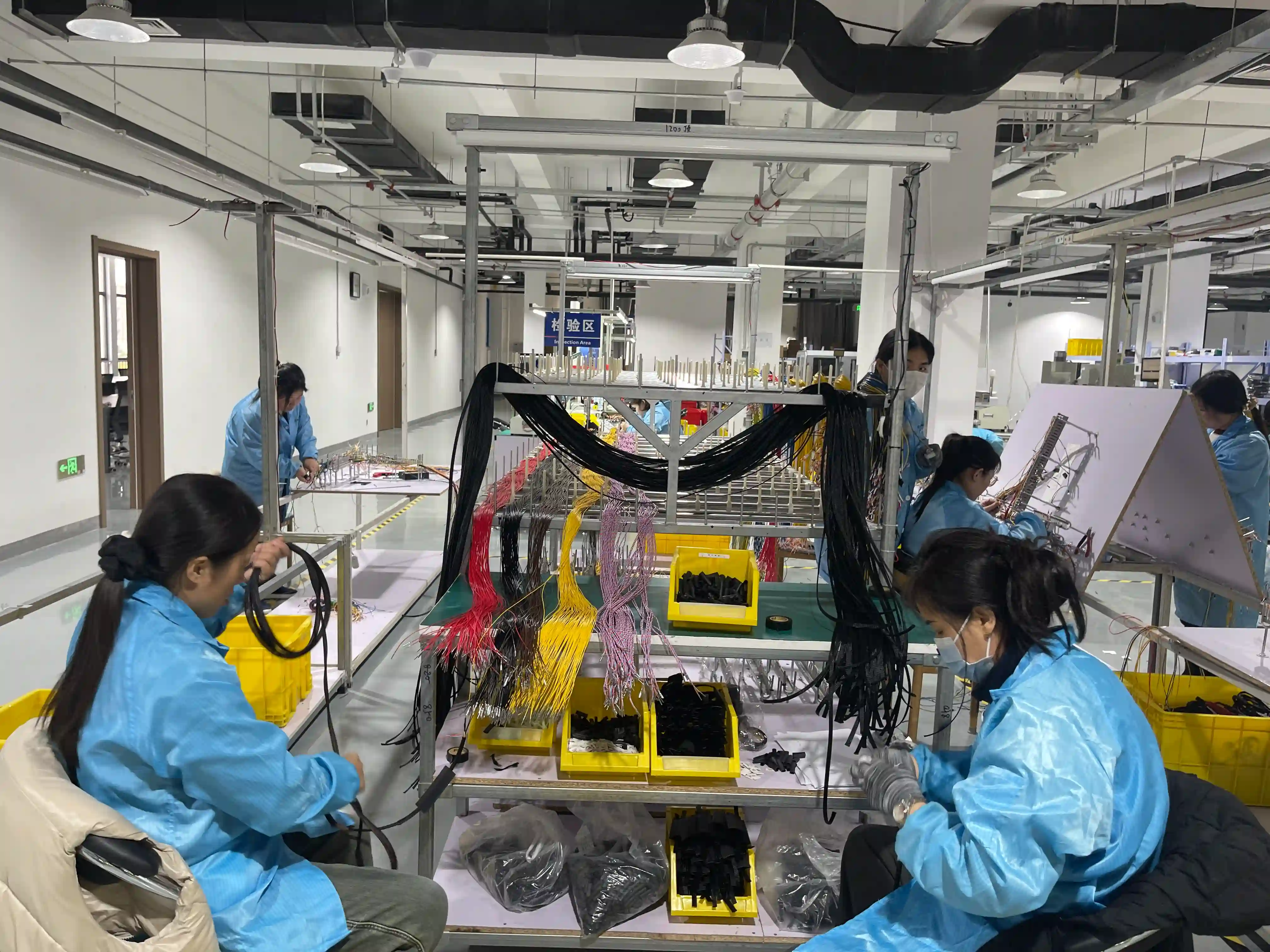 Línea de producción de arneses de cables WIRINGO